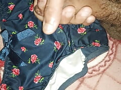 Wife pentie cumshot desi village vedio