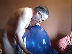 Balloonbanger 35) Quickie Balloon Blast with Cum - Retro