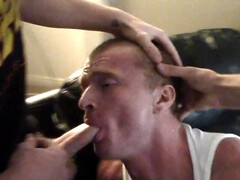 Tanktop slot fucked from either side in a HOT vid