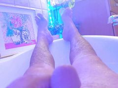 Hairy Hobbit Feet Cums in Bathtub