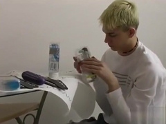 Ton Blond and Toys