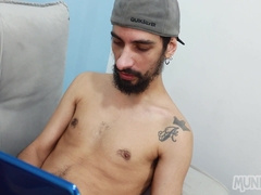 I sat on my homie's 13 inches!