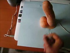 Huge Cumshot 4