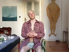 TWINK IS ALWAYS HUNGRY FOR RAW COCK