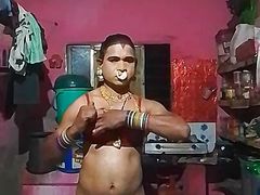 Desi Madhuri Bhabhi crossdresser