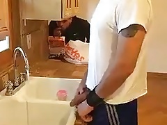 Sink pissing