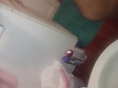 The girls who love piss