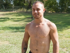 Bubble butt bottom cummed on after hard anal