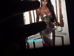 Kim Kardashian Cum Tribute (HUGELOAD)