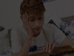 Blonde twink Angel Rivers relaxing blowjob from Josh Cavalin