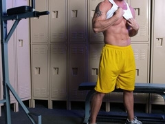Thirsty Mitch Vaughn masturbating at the local gym