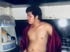 Draining at the Kitchen while Im alone