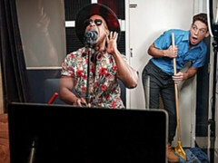 Janitor Michael DelRay bottoming for horny Adrian Hart