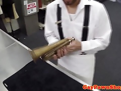 Pawner ass fucked by broker to make money