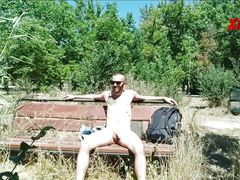 Jerking off in the park part 2