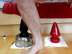 Extreme Arschlochdehnung mit Ass Servant auf 10 cm.