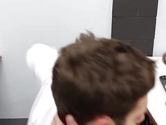 Colleagues hat like to eat dick for lunchtime