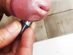 Paja con vibrador en la tienda