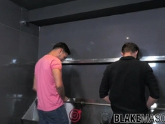 Diminutive Brit twunk Austin Ponce barebacked by Roy West