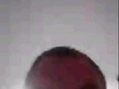 David Muselet se masturbe en cam devant une fillette