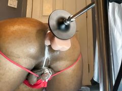 Crossdresser With Big Ass Fucked By Fuck Machine To Moaning Prostate Orgasm