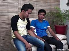 Cock-hungry gay begs this straight guy to let him lick his boner