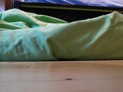 Inked Teenie Cum Shot