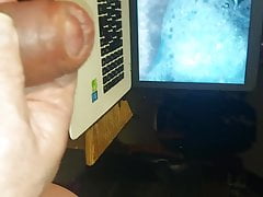 Mondi1 man bist eine verdammt geile Fickstute