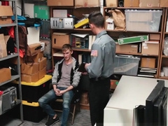 teen 18+ shoplifter rides rod