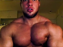 MUSCLE PECS BOUNCE CAM CUM WANK HOT HUNK