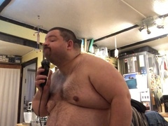 Kink, tummy, facial hair