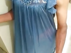 Sri lankan crossdresser in dress