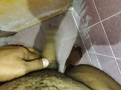 Masterbation in room outdoor single londa