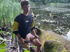 Horny Teenager Dude Jacking Off In Public Park , I Was Nearly Caught ! Gigantic Boner