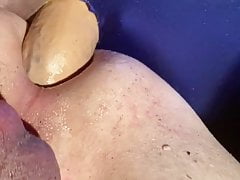Hetero loves analys himself