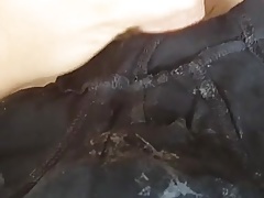 Spritzen auf vollgewixte Shorts