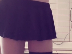 Femboy plays with faux-cock till popshot