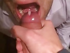 Guy takes the cum load on his tongue and swallows 5