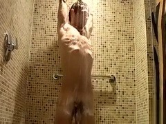 Homosexual romance in solo