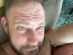 Seattledad - Tv And Chill With My Son