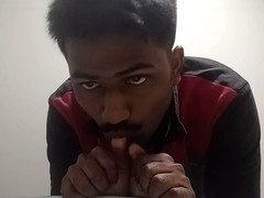 Indian gay VIP enjoys some hot action with a younger guy