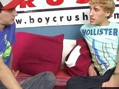 Nude men Dean enjoys every inch of Andy's boner and takes a yam-sized