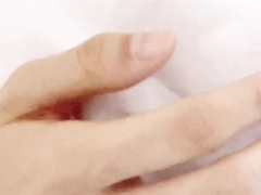 A pitiful guy who finishes off after torturing his nips.