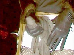 Cum on high heels in intense scene