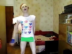 TWINK IS ALWAYS HUNGRY FOR RAW COCK
