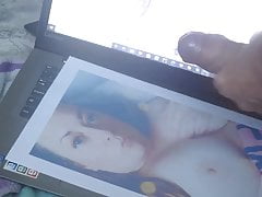 Cum tribute uk slut