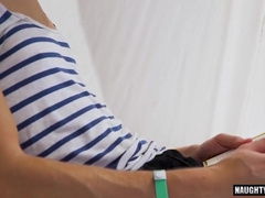 Big Dick Floppy Queer Roll Flop gets a messy facial after a hot and heavy facial cumshot