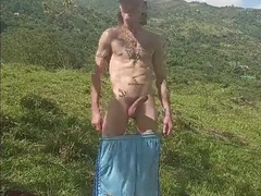 The harsh paisa dude tears up a Venezuelan stud until he spunks.