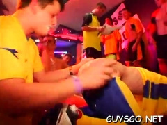 Moist bang-out utter of rock hard chisels