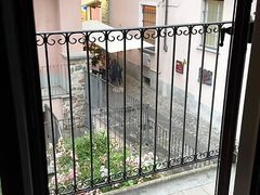 flashing my neighbours wife's my big black dick